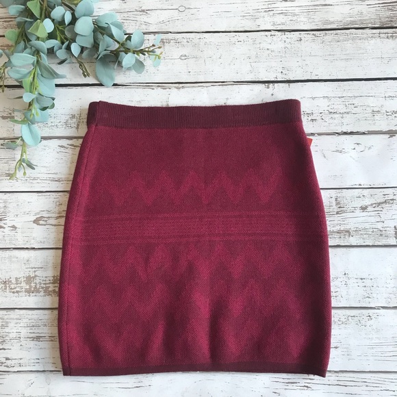 Mossimo Supply Co. Dresses & Skirts - MOSSIMO Deep Red Aztec Print Skirt NWT